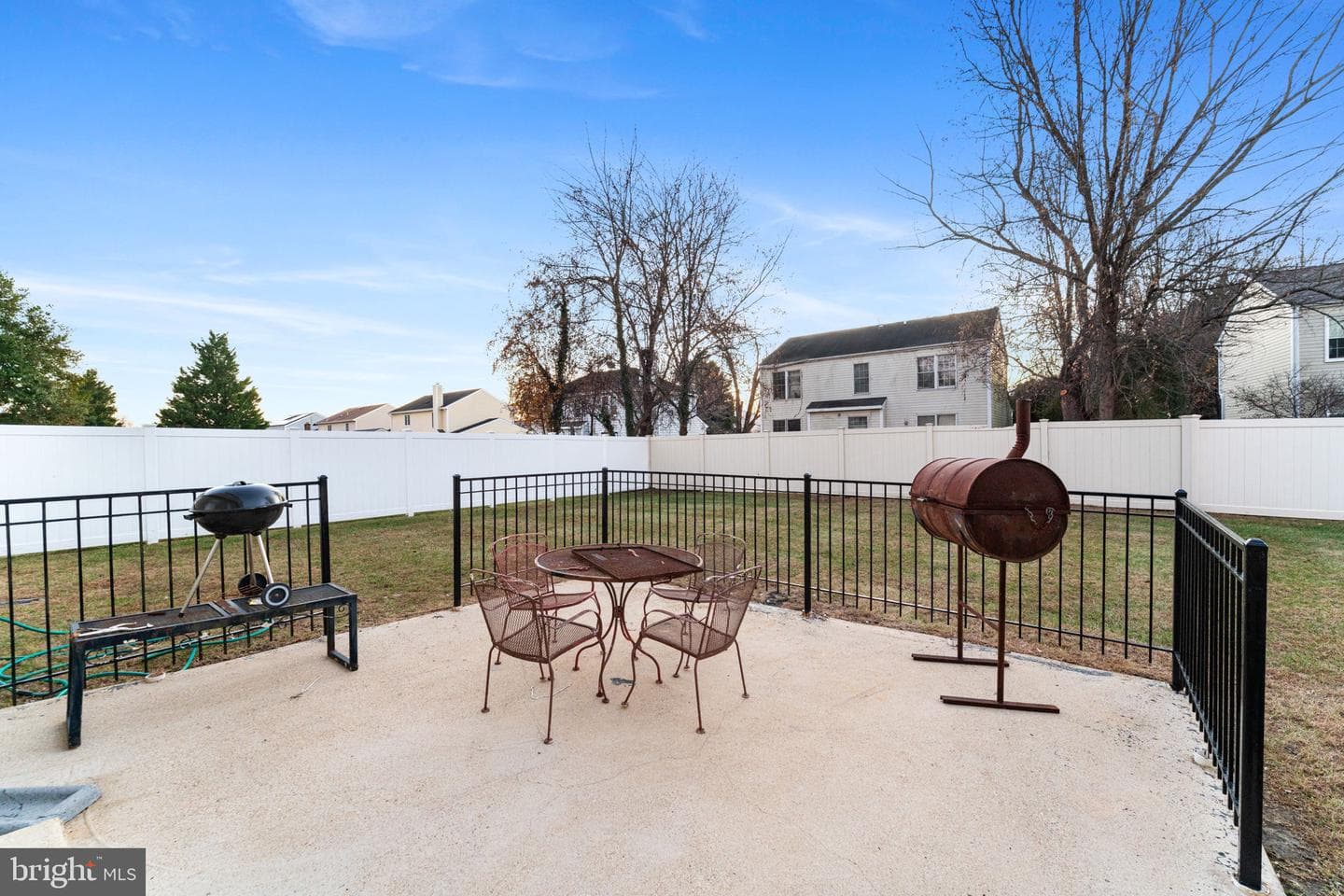 13338 Burleigh Street photo 23