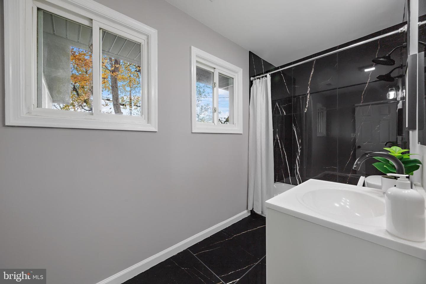 1002 7th Street photo 13