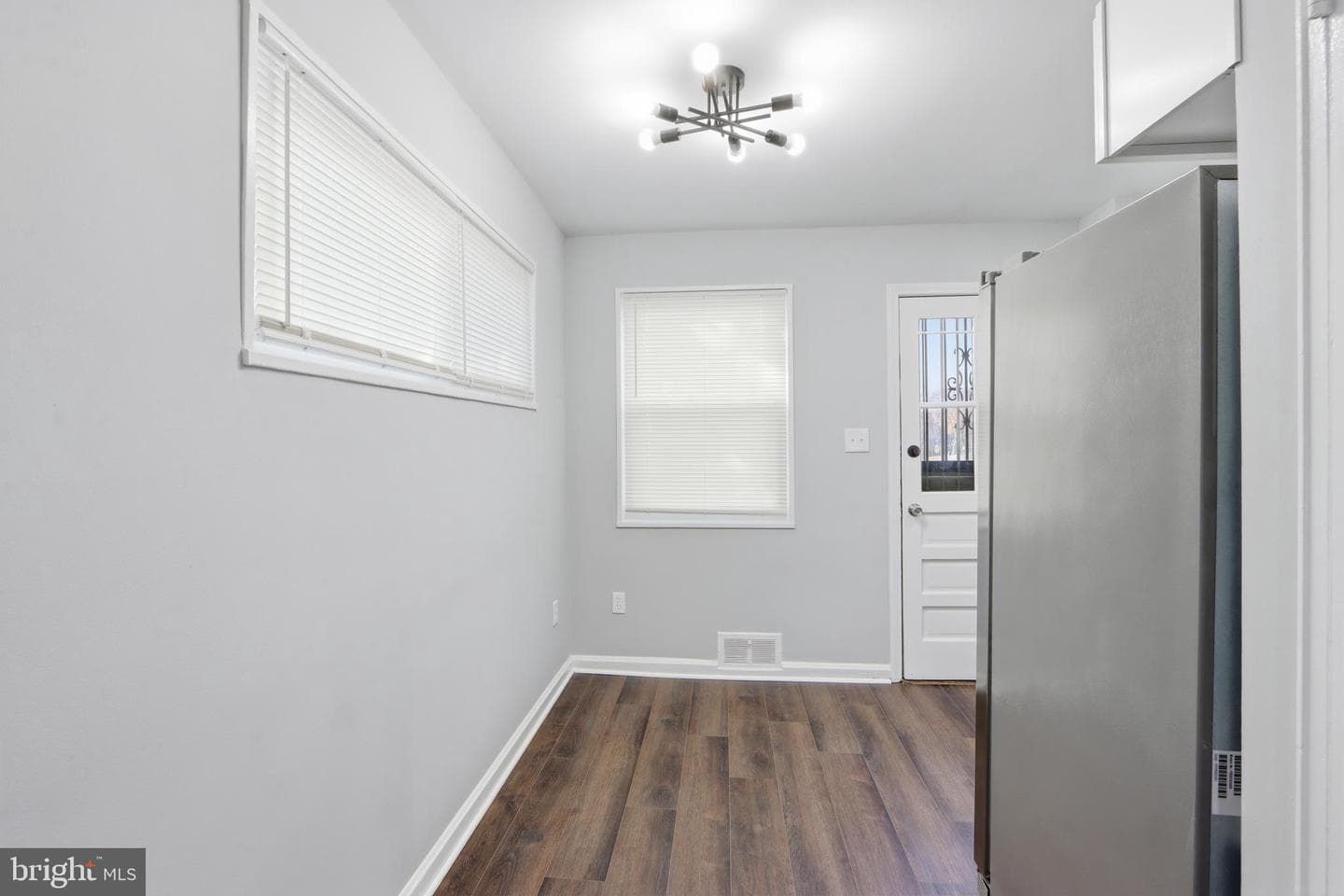 1917 Nova Avenue photo 14