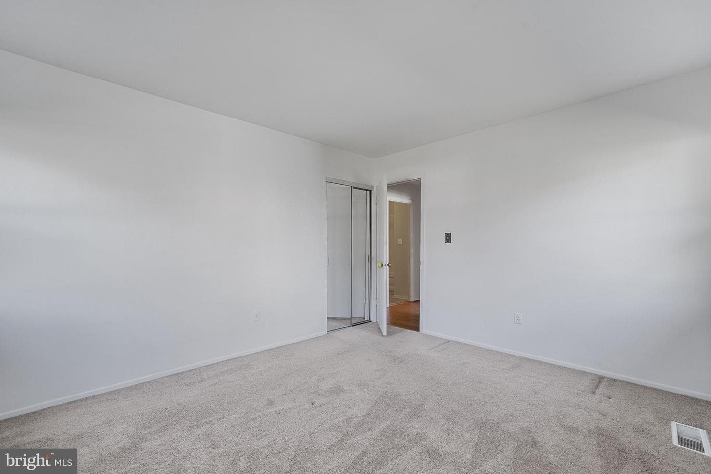 12419 Kensington Lane photo 23
