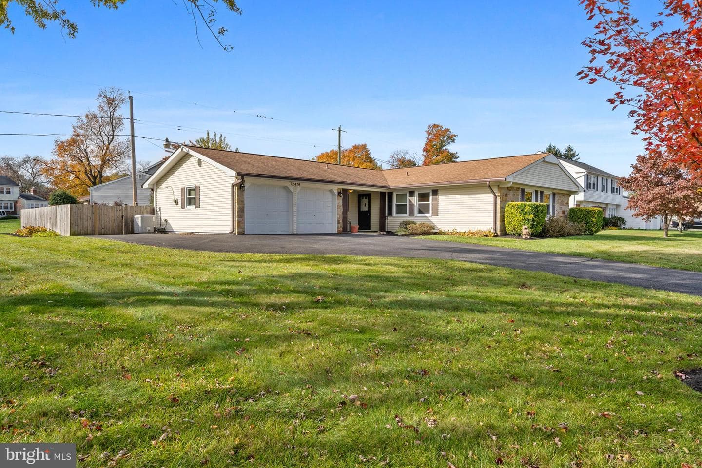 12419 Kensington Lane photo 30