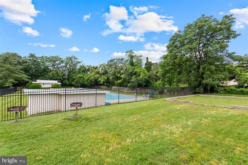 1009 Chillum Road #206 photo 24