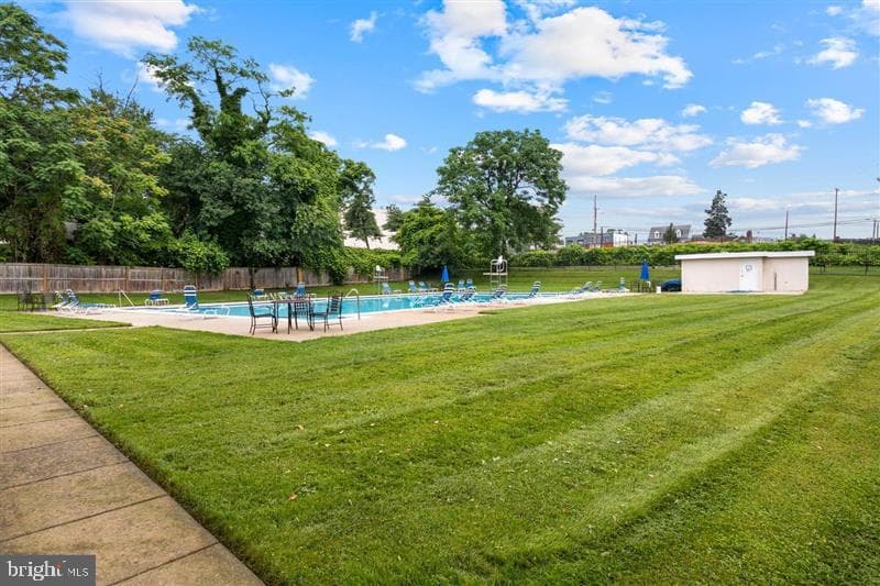 1009 Chillum Road #206 photo 25