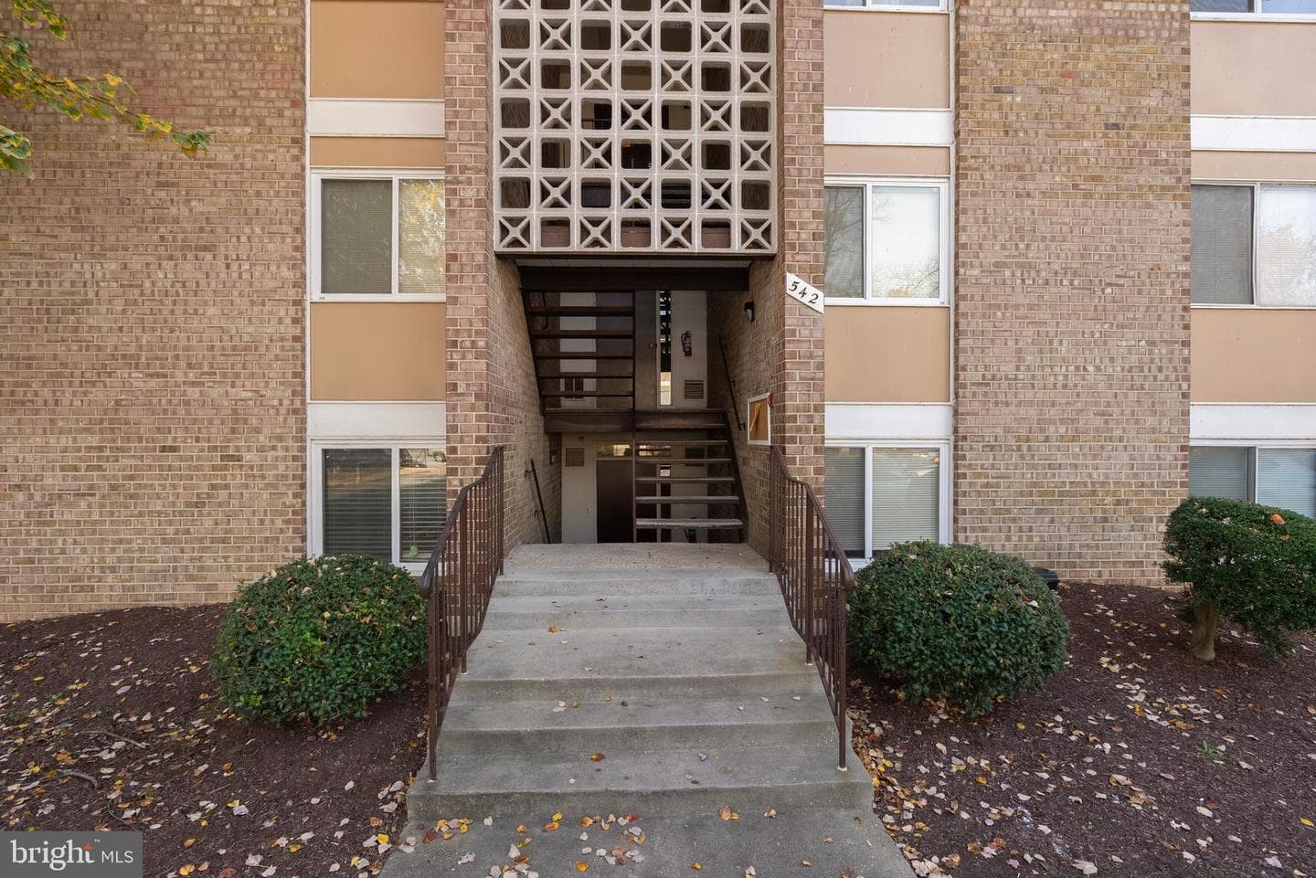 542 Wilson Bridge Drive #6743 B2 photo 2