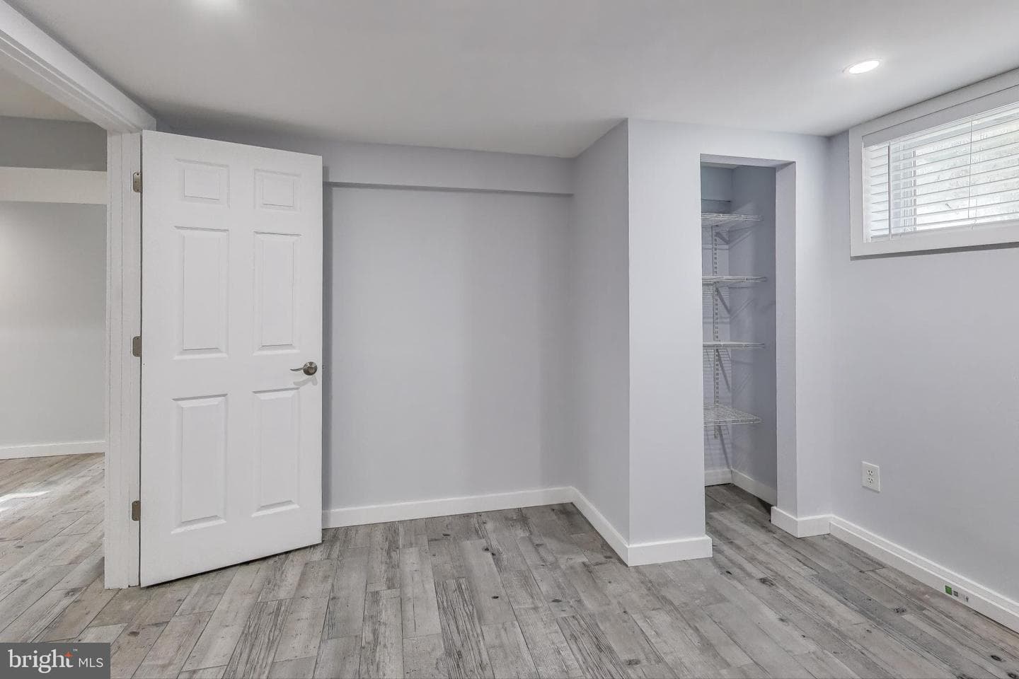 9413 Van Buren Street photo 25