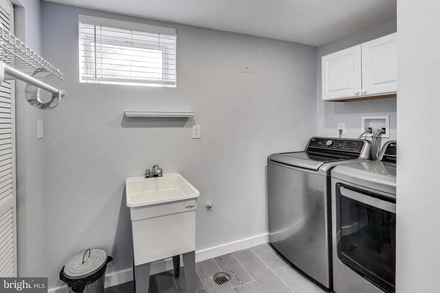 9413 Van Buren Street photo 27