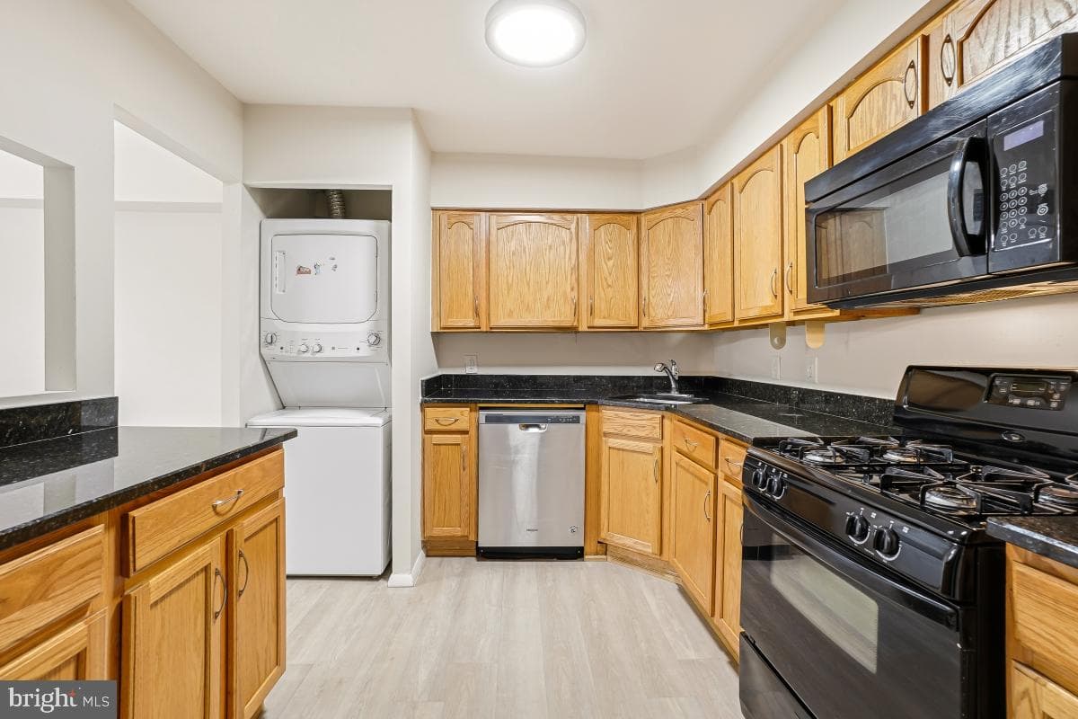 8475 Greenbelt Road photo 21