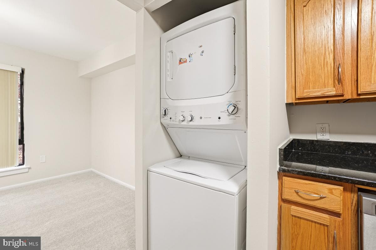 8475 Greenbelt Road photo 23