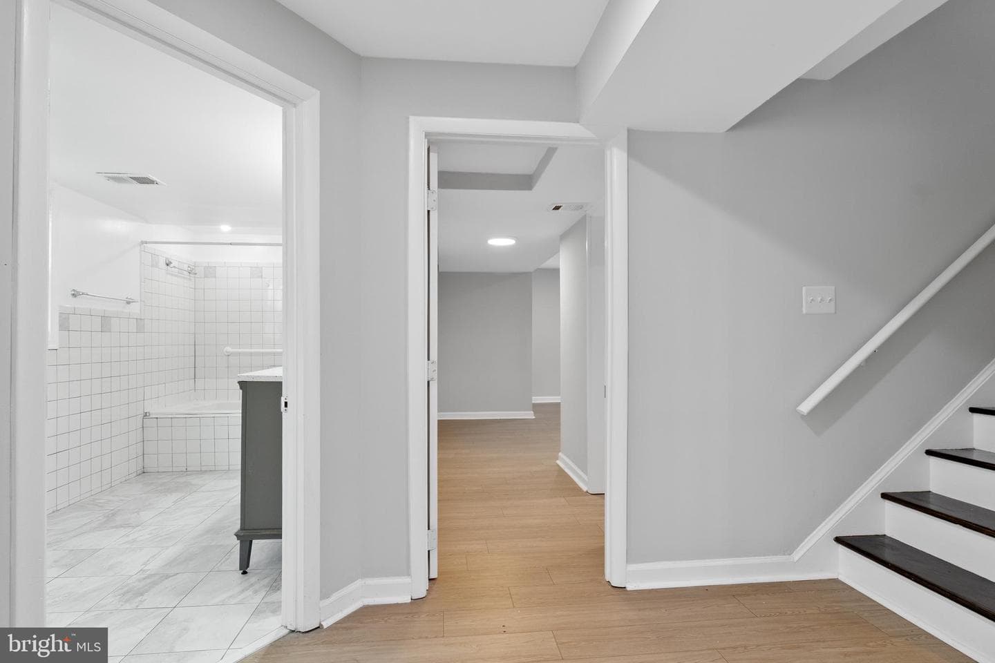 710 Iona Terrace photo 15