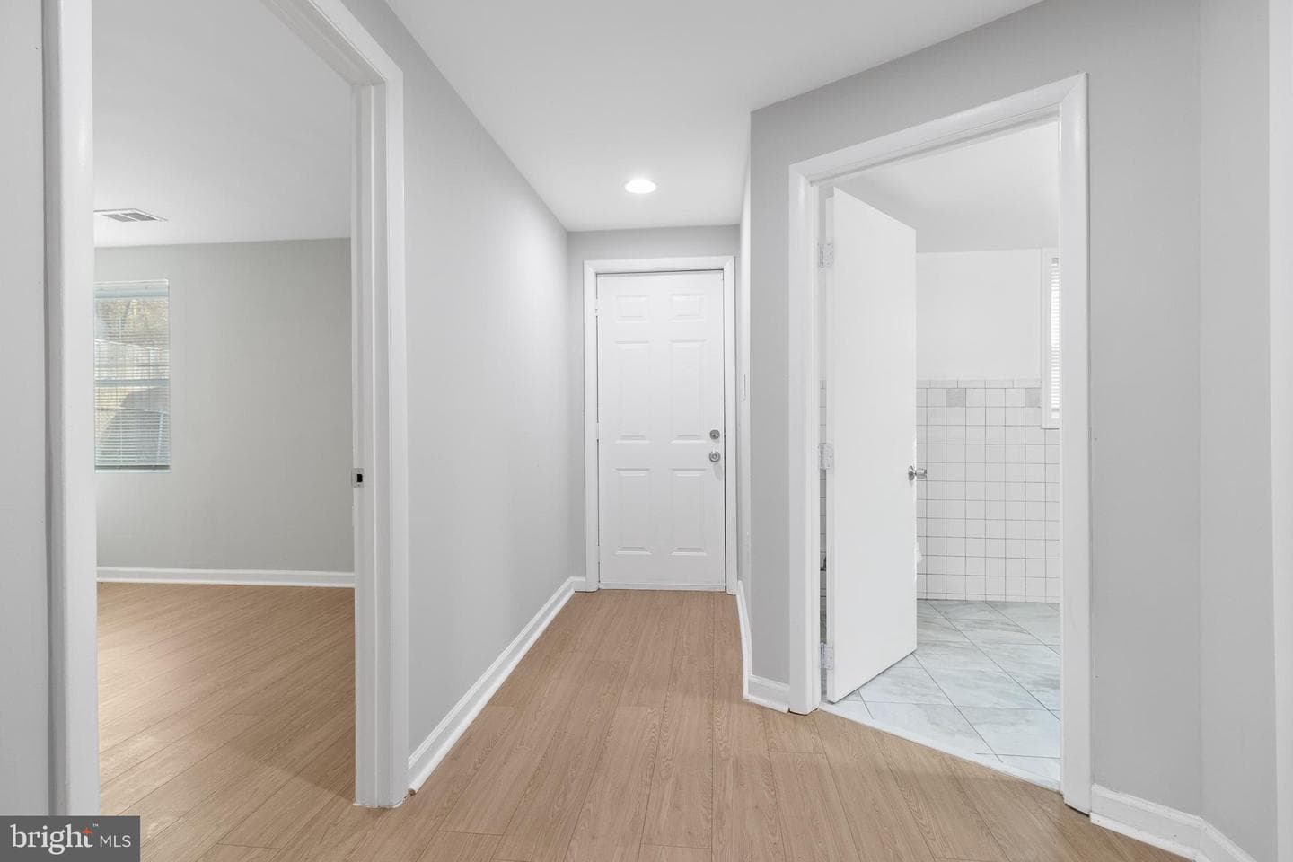 710 Iona Terrace photo 16