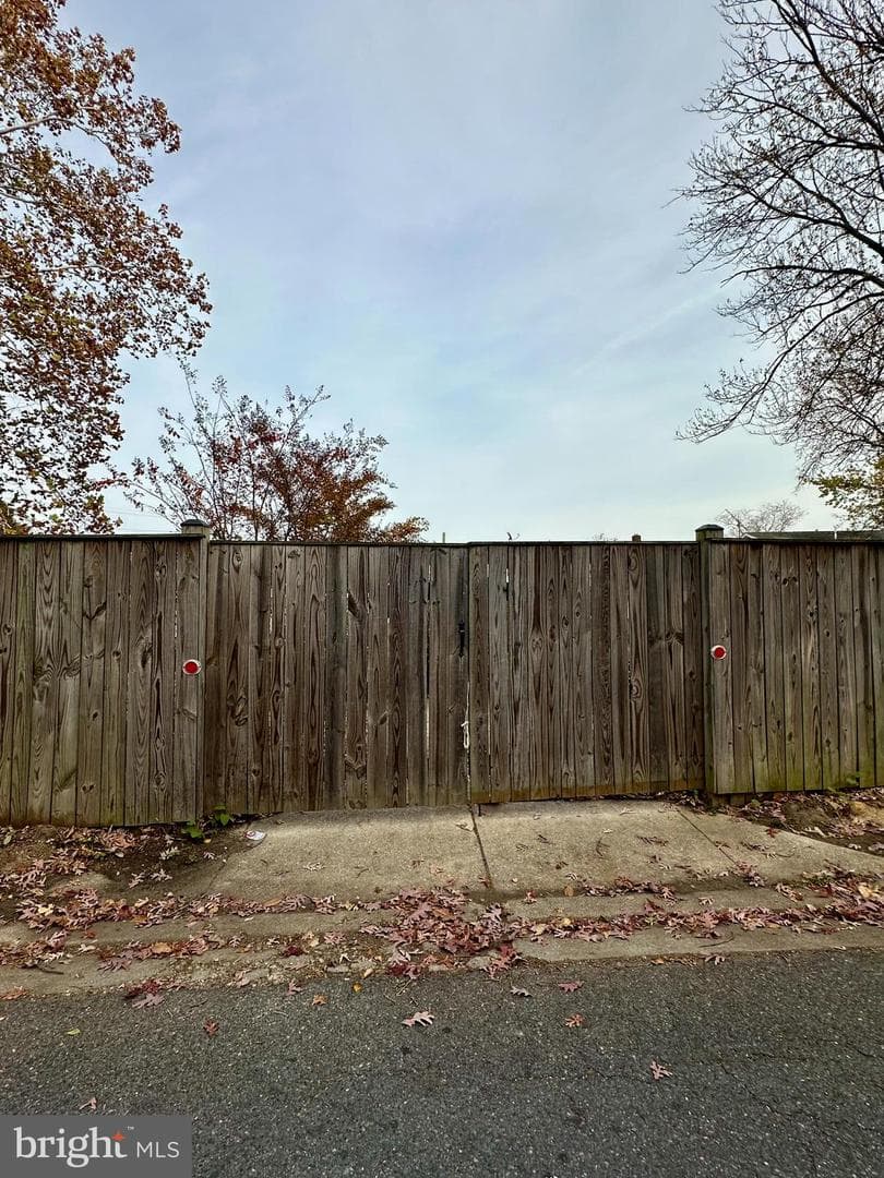 3418 63rd Avenue photo 5