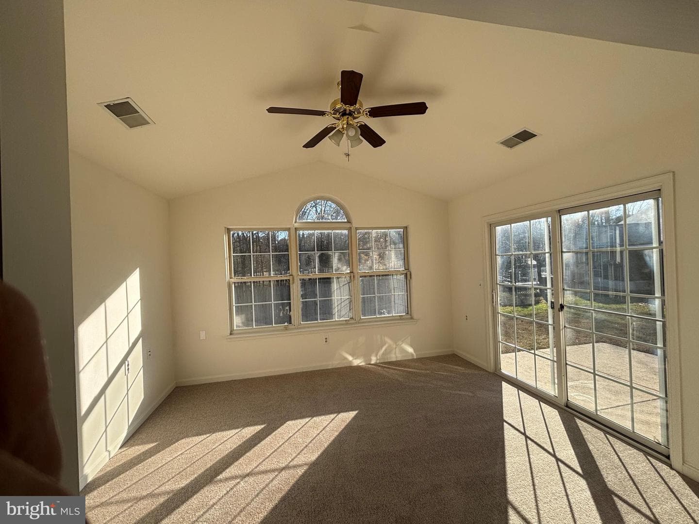 7403 Berryleaf Drive photo 9