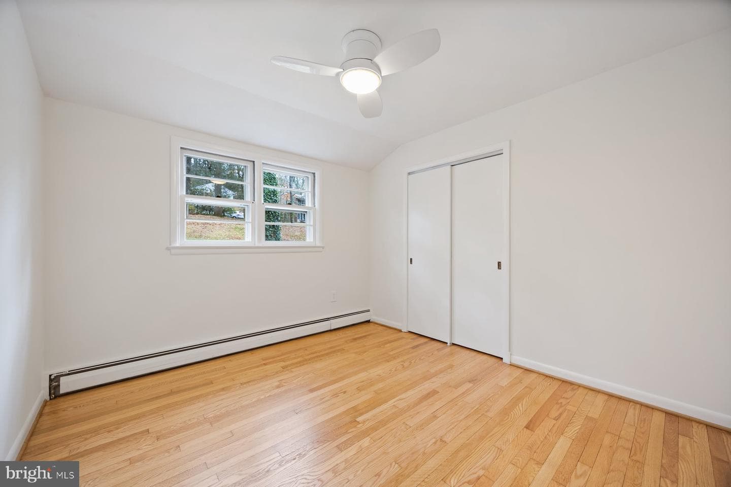26 Lakeside Drive photo 19