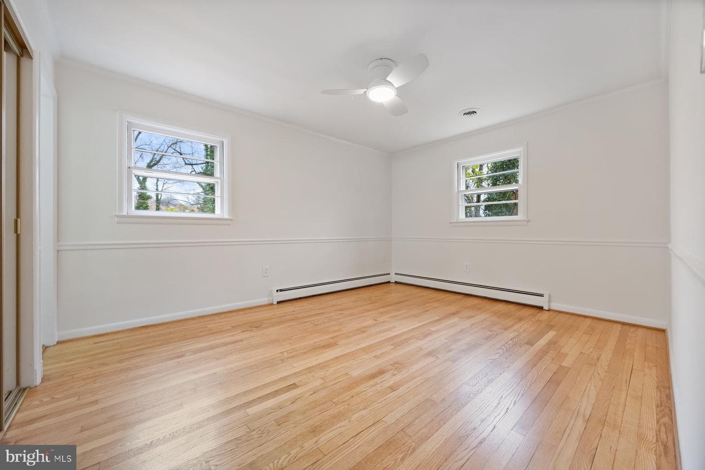 26 Lakeside Drive photo 23