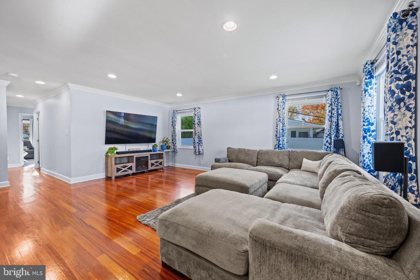 12324 Kemmerton Lane photo 5
