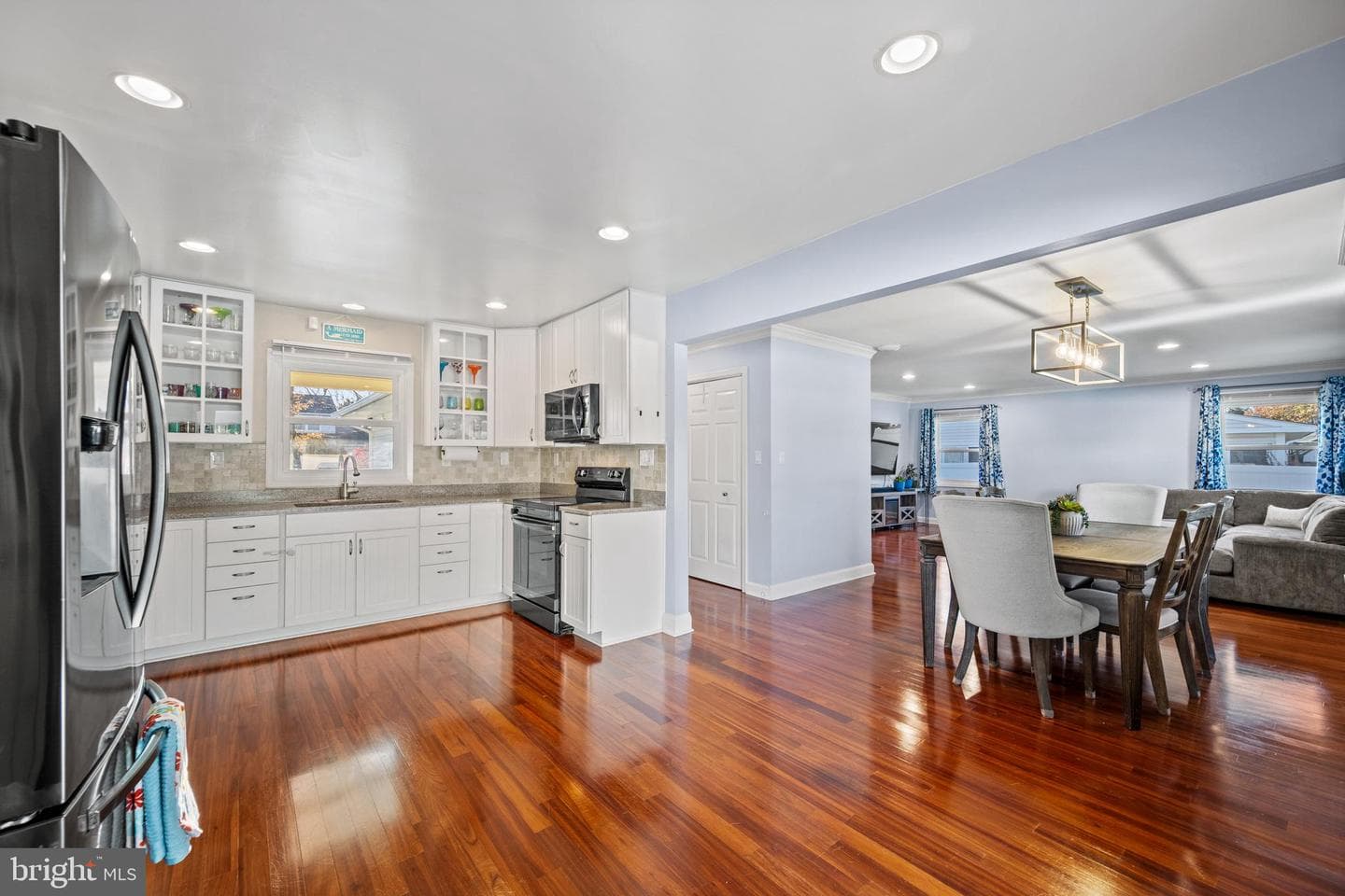 12324 Kemmerton Lane photo 9