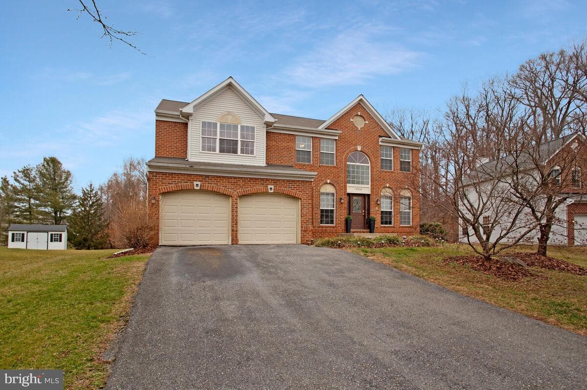 15208 Dalebrooke Drive photo 1