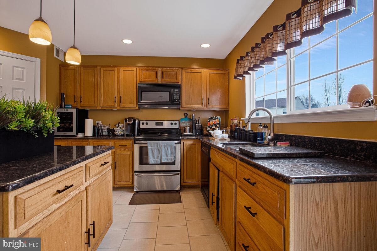15208 Dalebrooke Drive photo 14