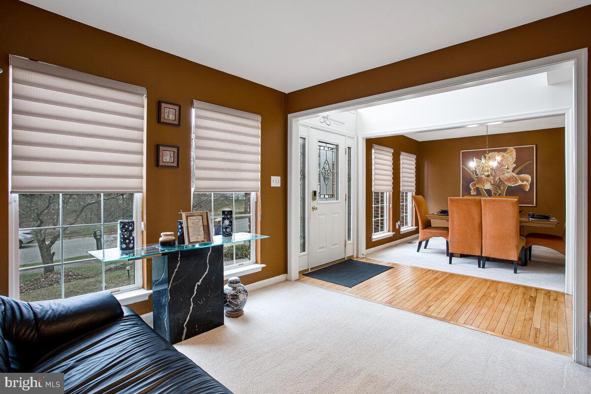 15208 Dalebrooke Drive photo 5