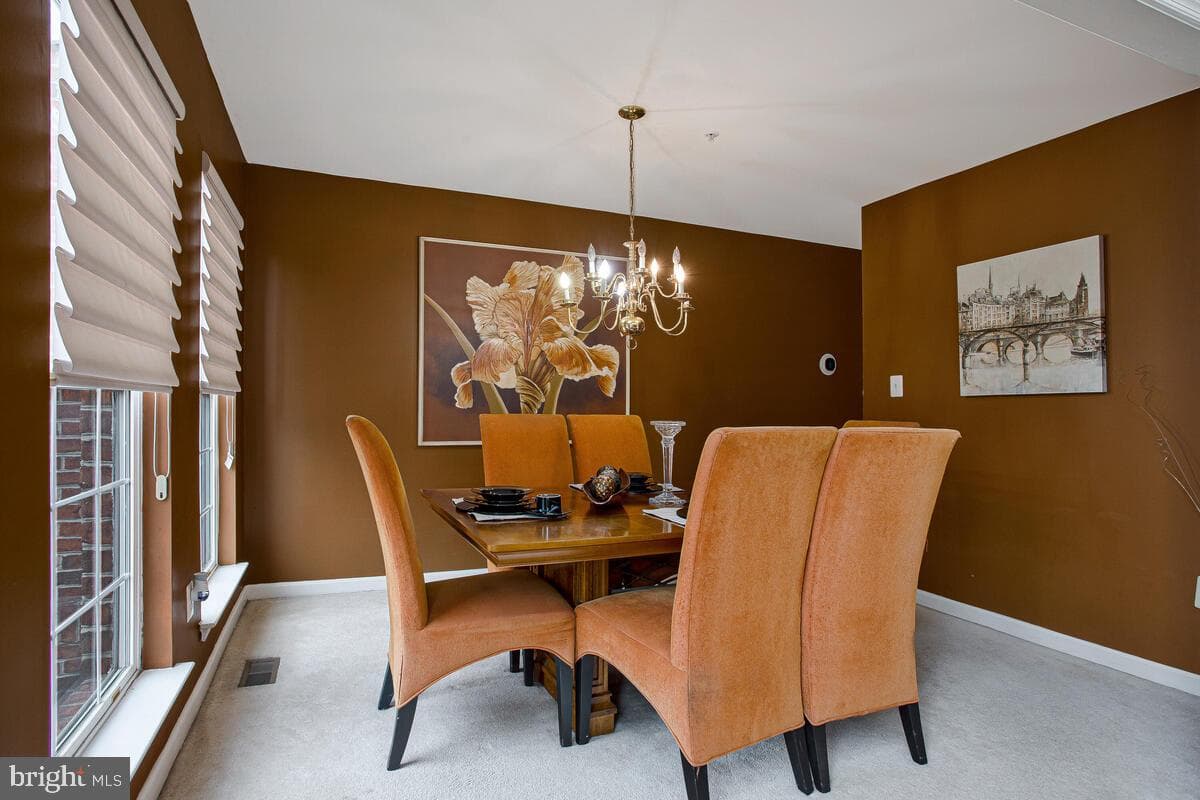15208 Dalebrooke Drive photo 6