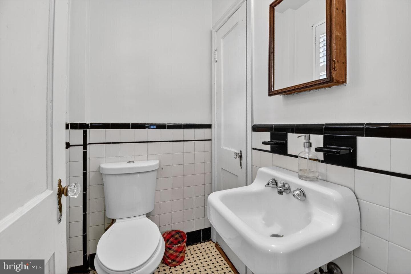 6215 42nd Avenue photo 14