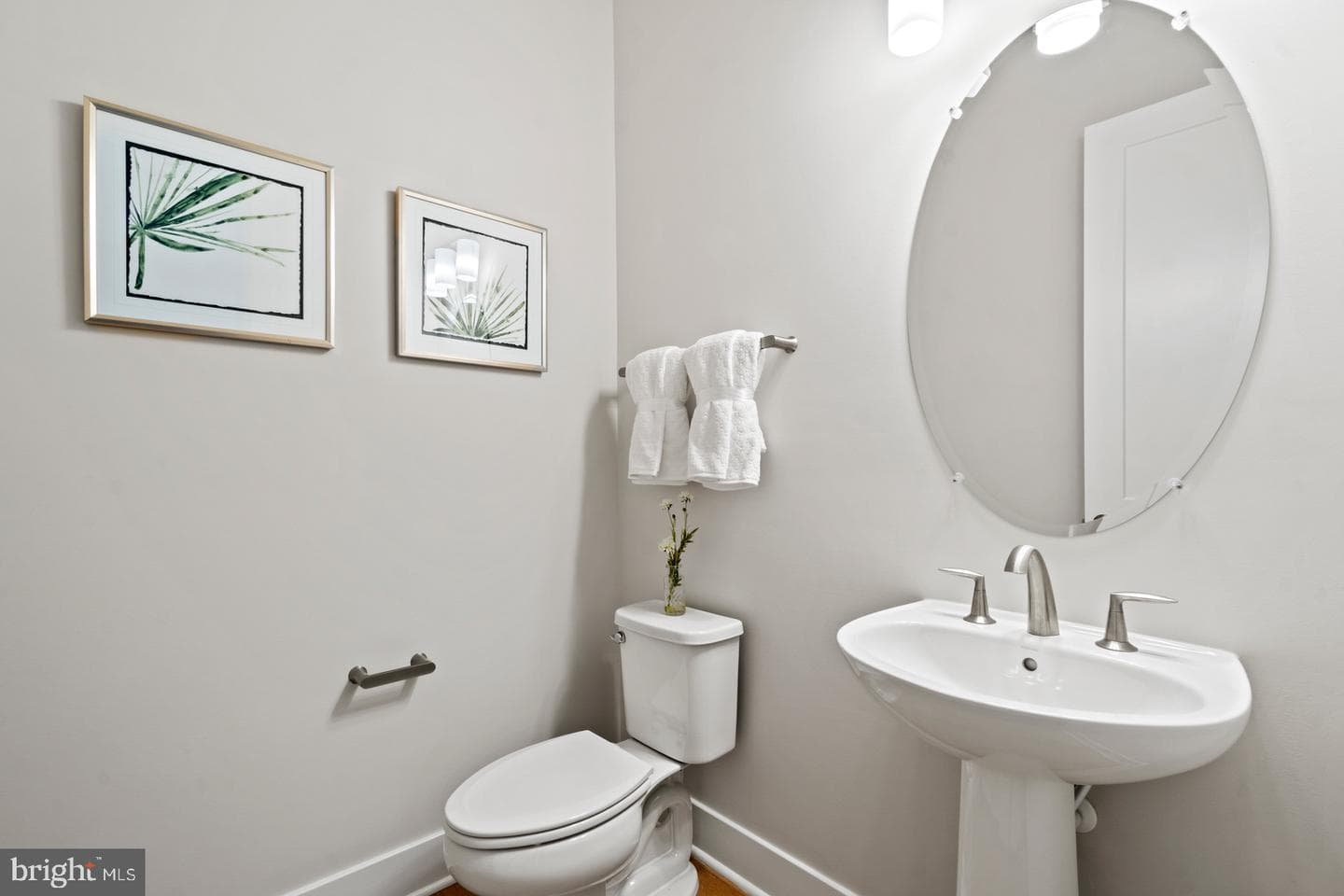 10904 Golden Glow Avenue photo 39