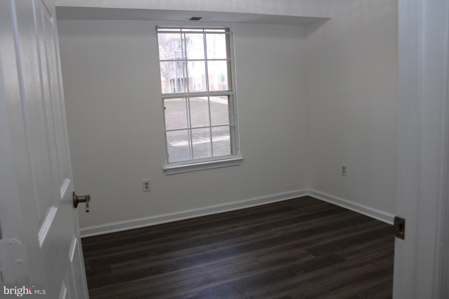 9811 Lake Pointe Court #104 photo 10