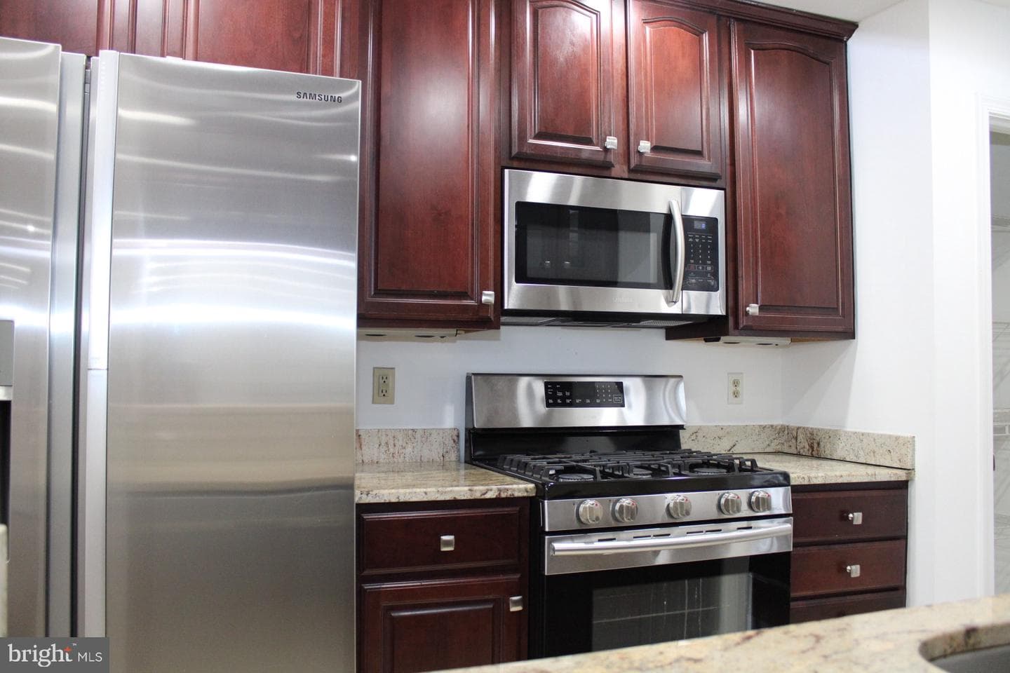 9811 Lake Pointe Court #104 photo 12