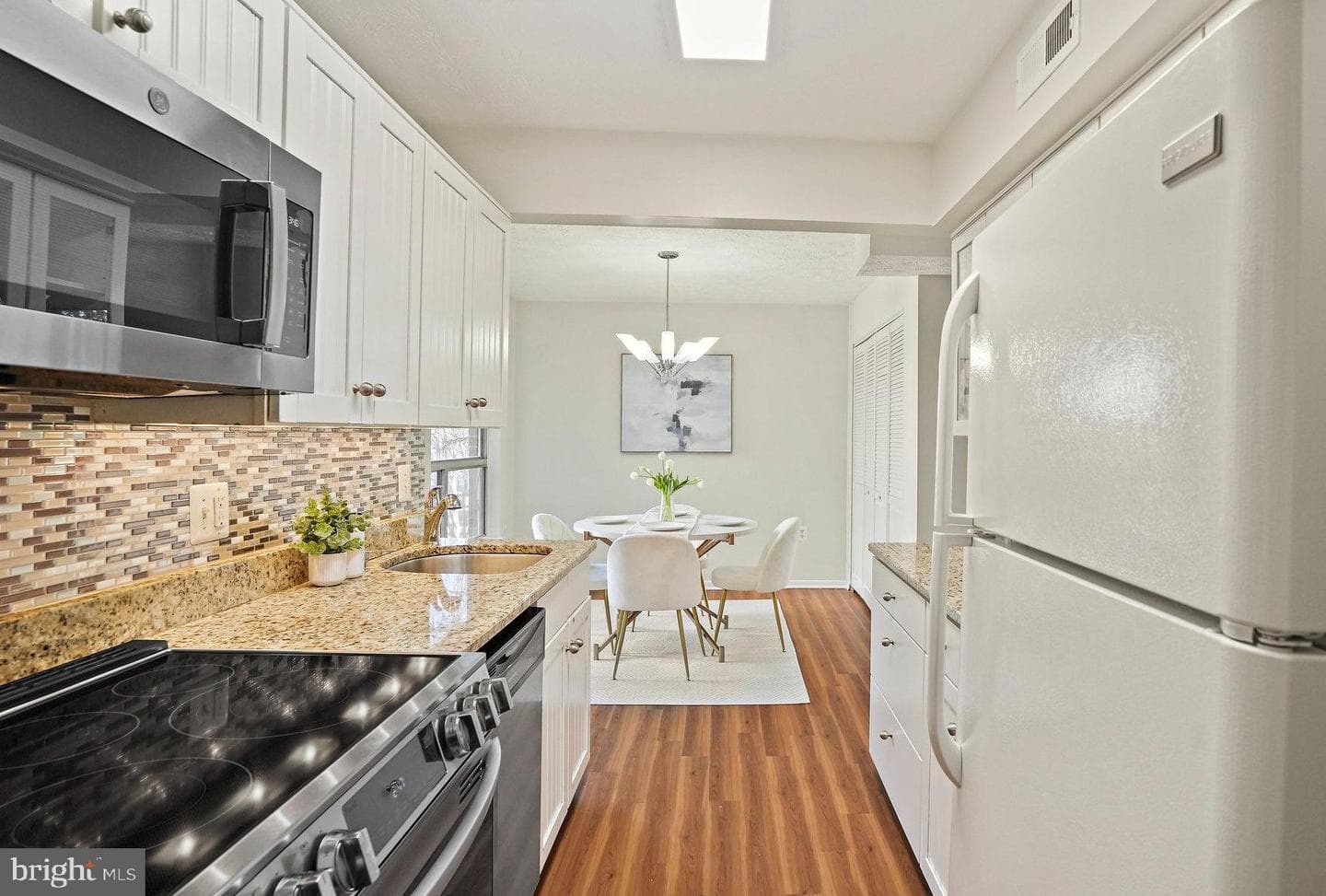 7712 Hanover Parkway #104 photo 3