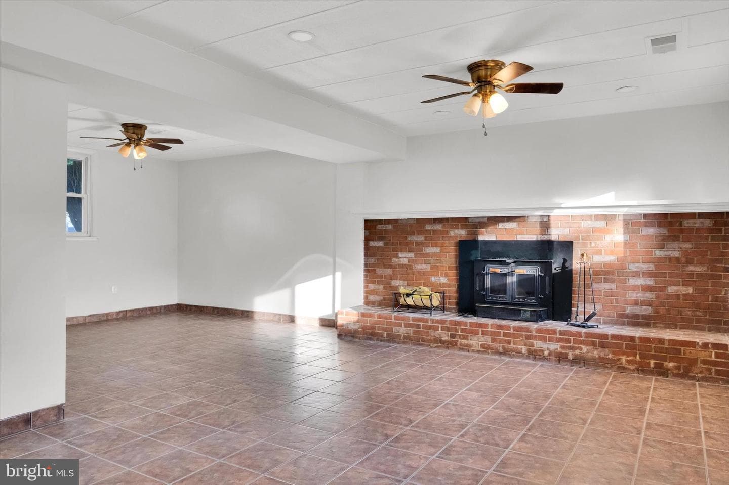 4224 Kinmount Road photo 31