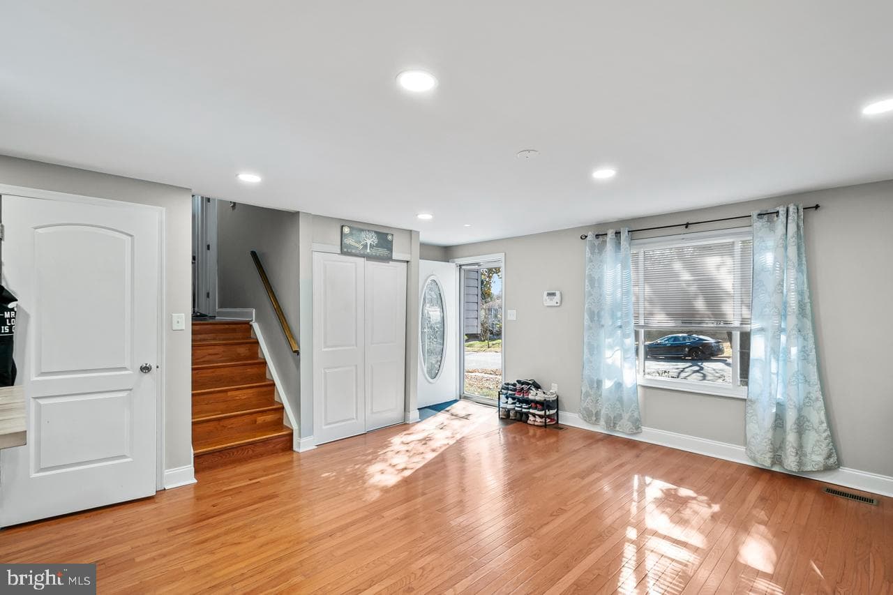 7002 Killarney photo 7