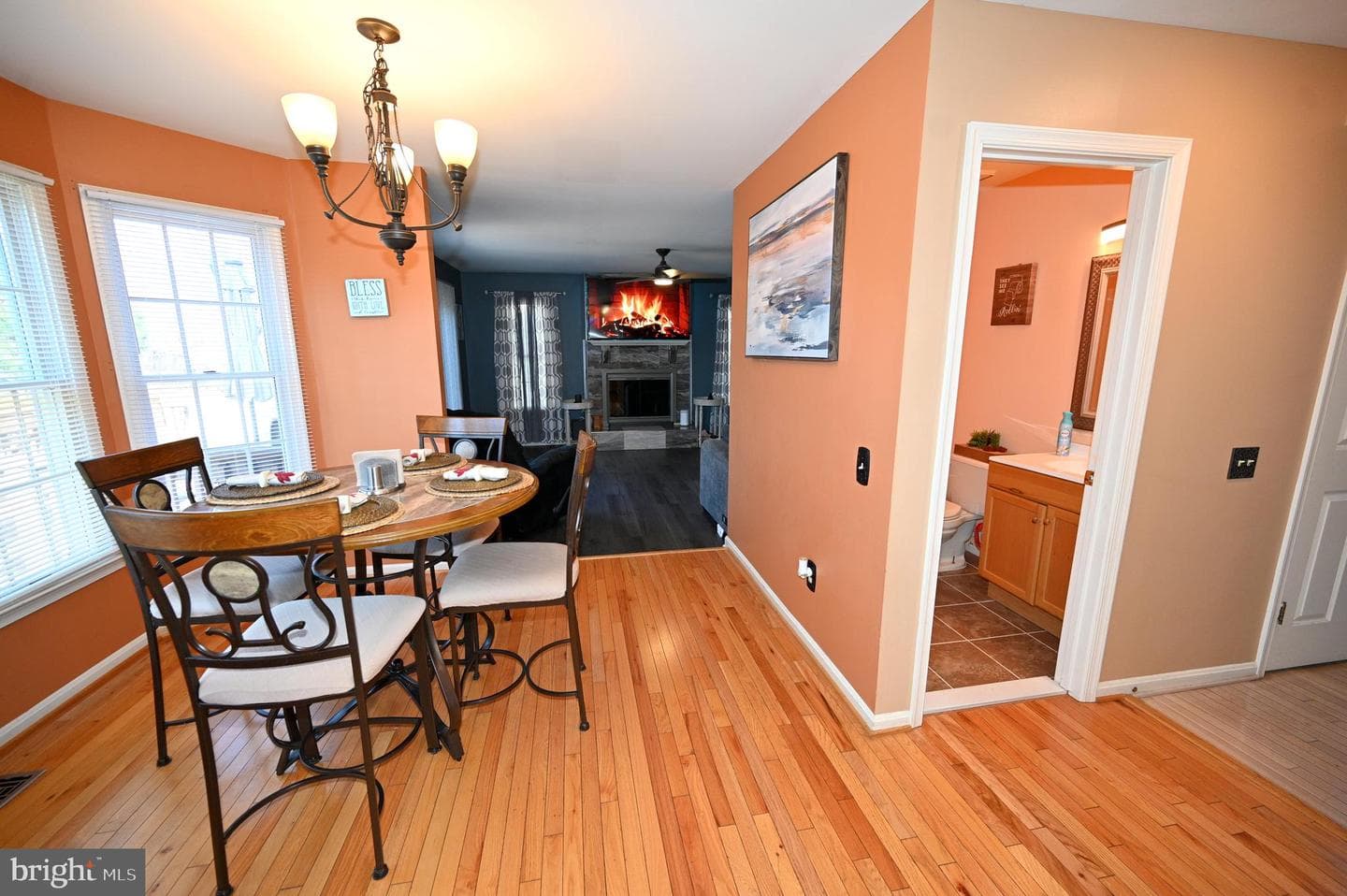 7729 Castle Rock Drive photo 8