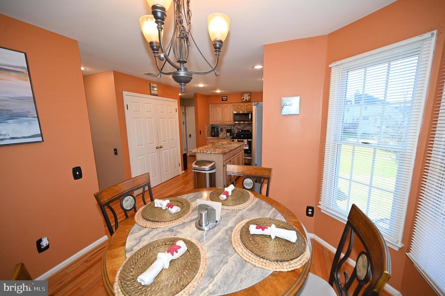 7729 Castle Rock Drive photo 9