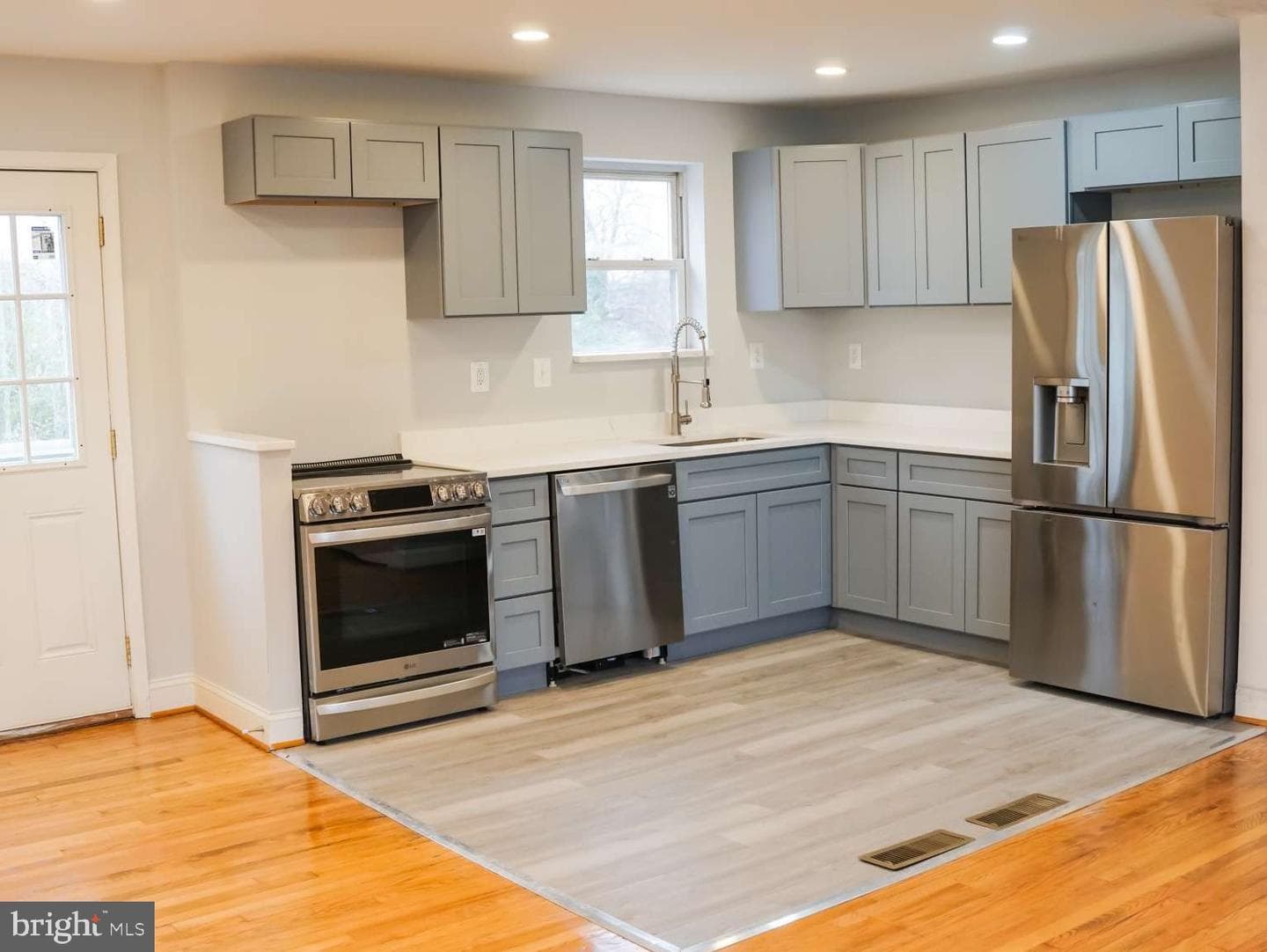 7107 Loch Raven Road photo 4