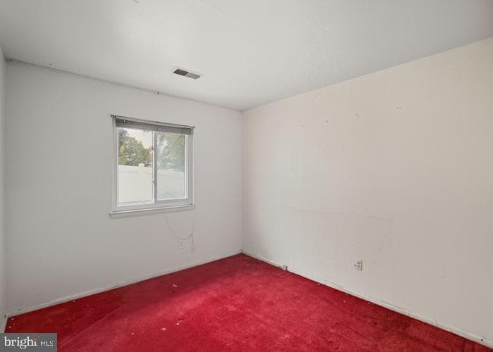 2409 Mary Place photo 15