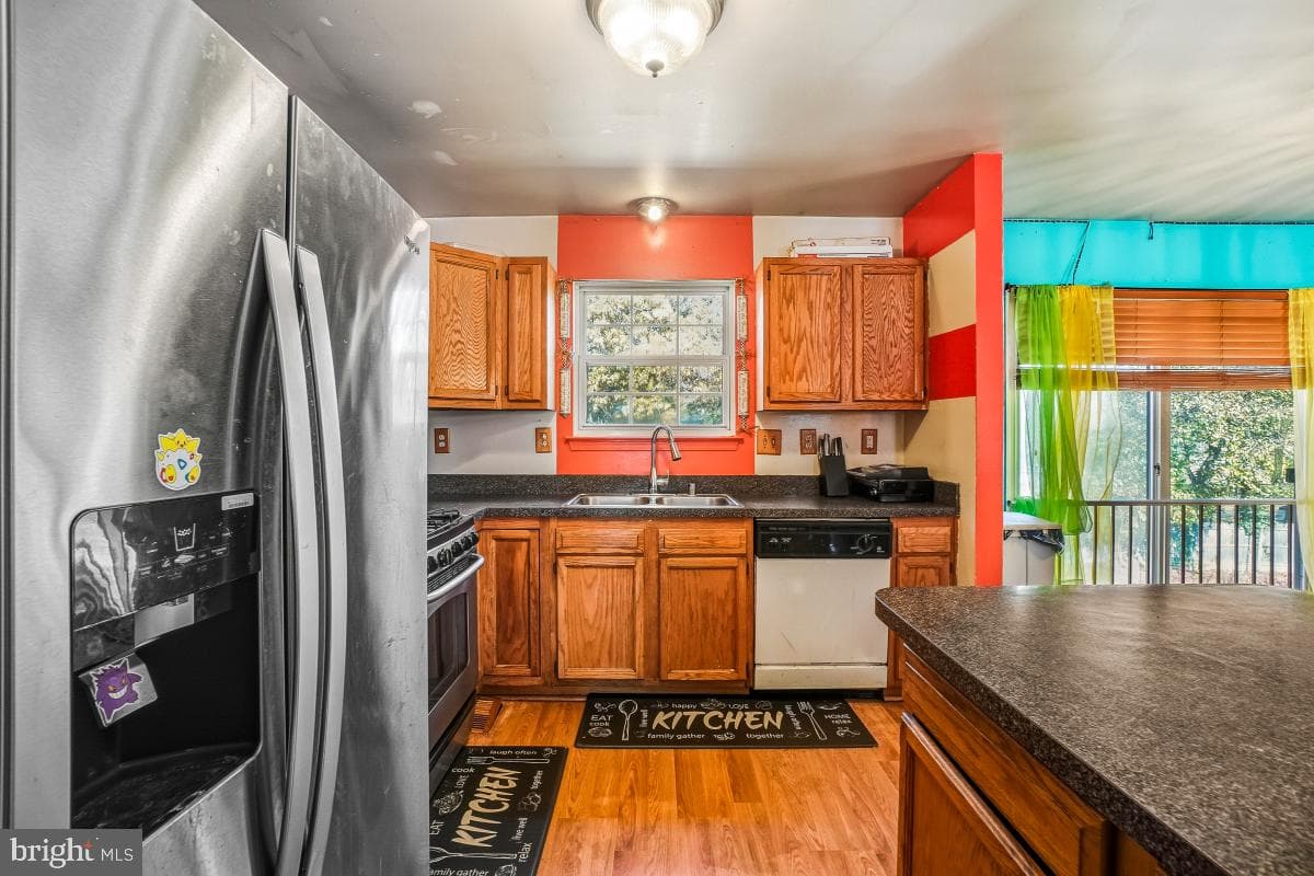 3507 Portal Avenue photo 5