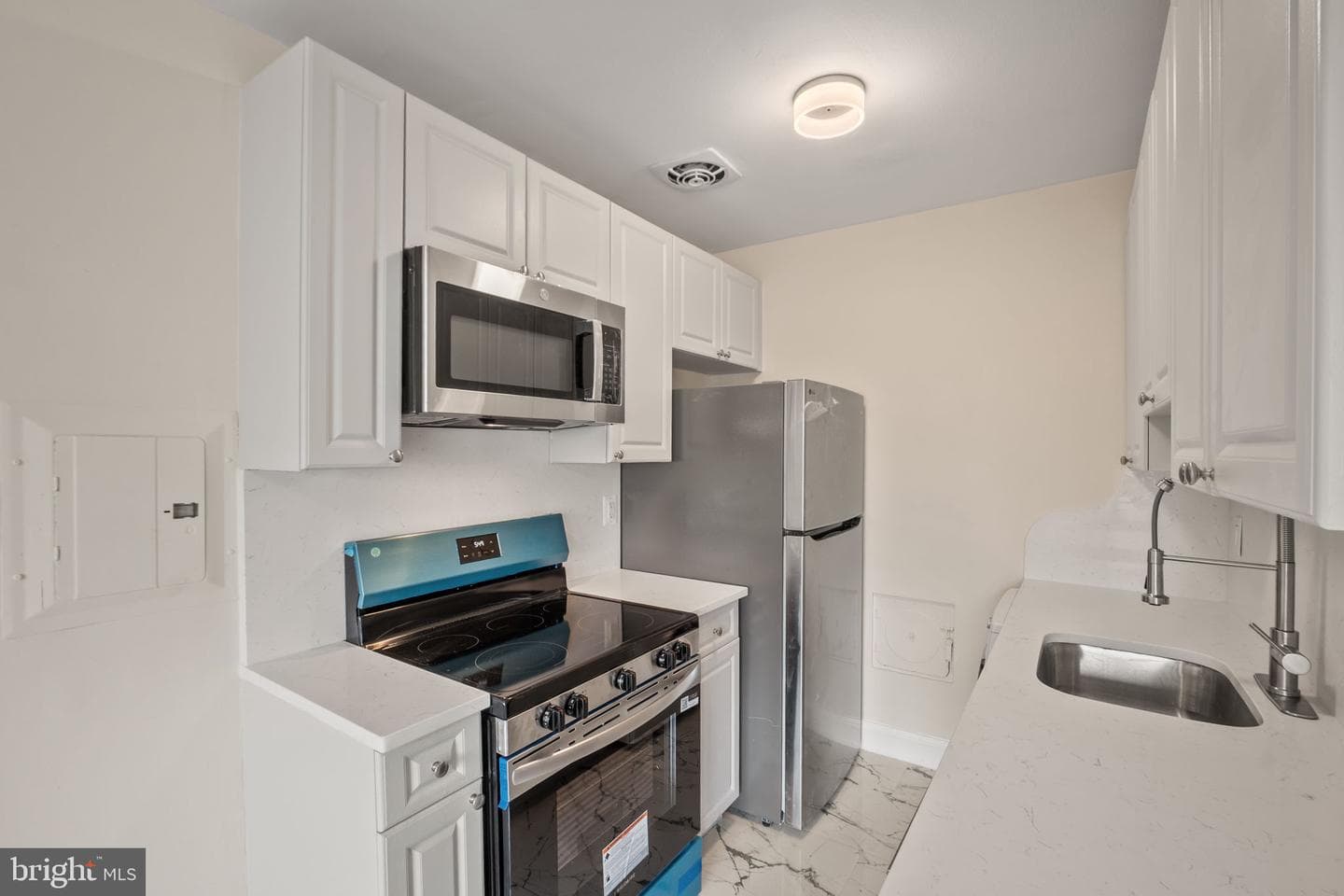 5601 Parker House Terrace #401 photo 12