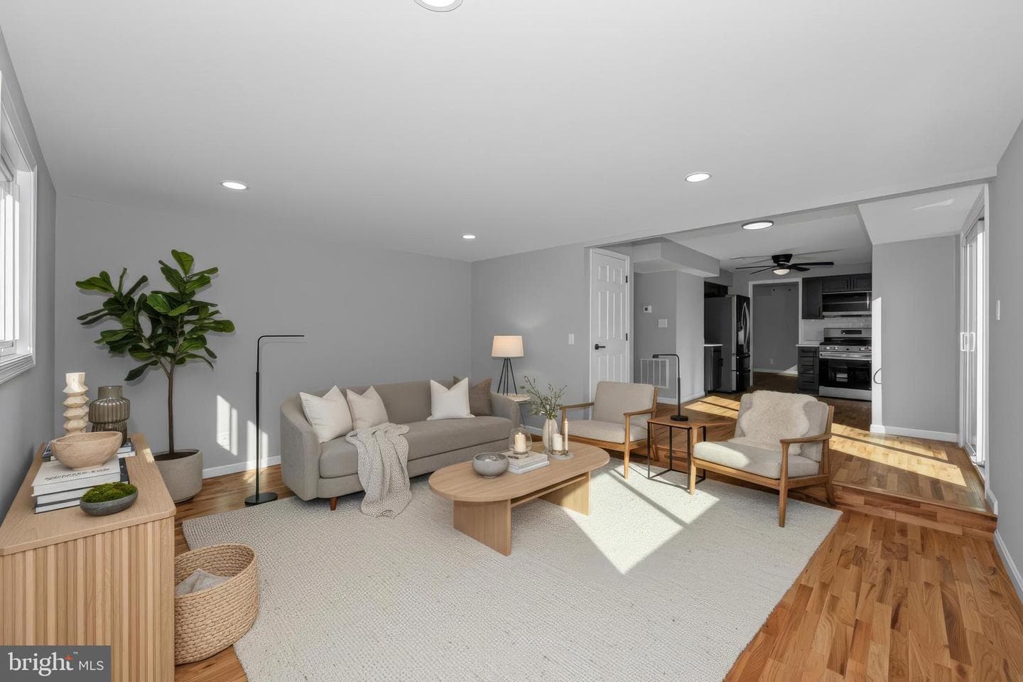 13318 Chalfont Avenue photo 1