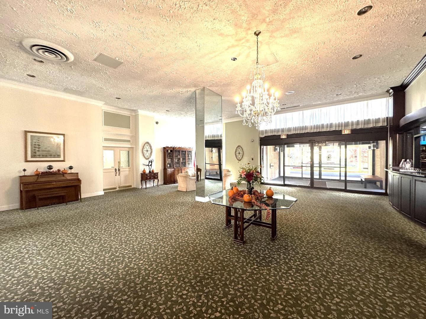 6100 Westchester Park Drive #915 photo 27