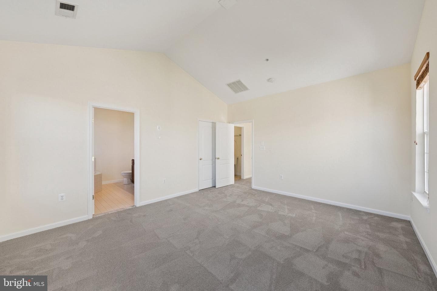 4233 Talmadge Circle photo 12