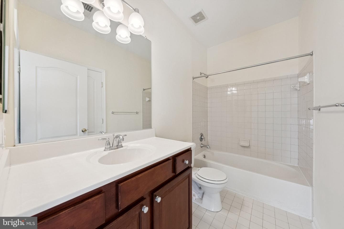 4233 Talmadge Circle photo 19