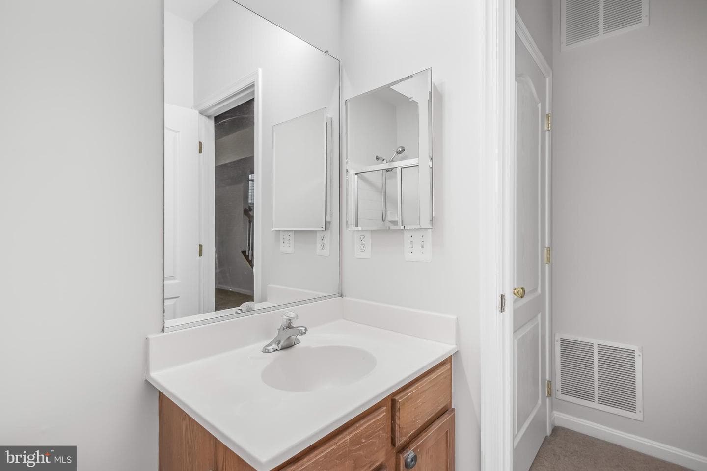 5711 Lanier Avenue photo 11