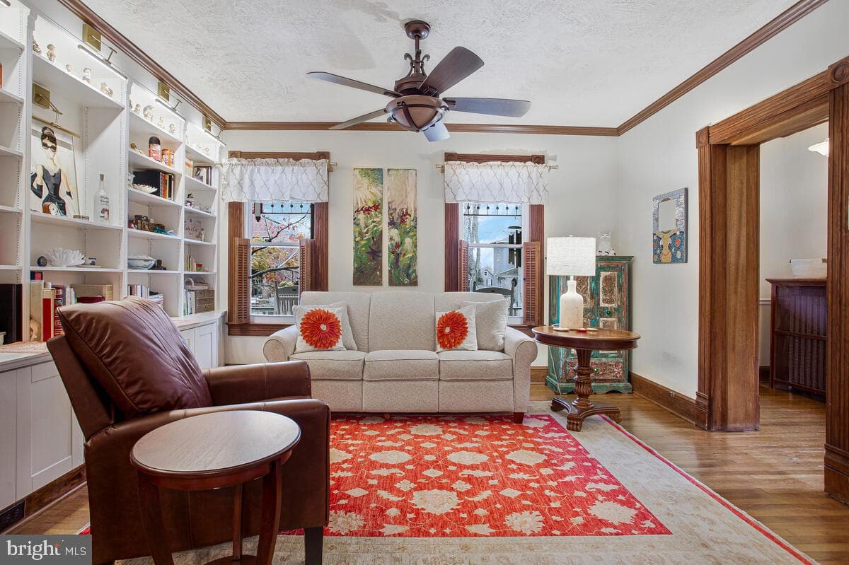 4114 Farragut Street photo 9