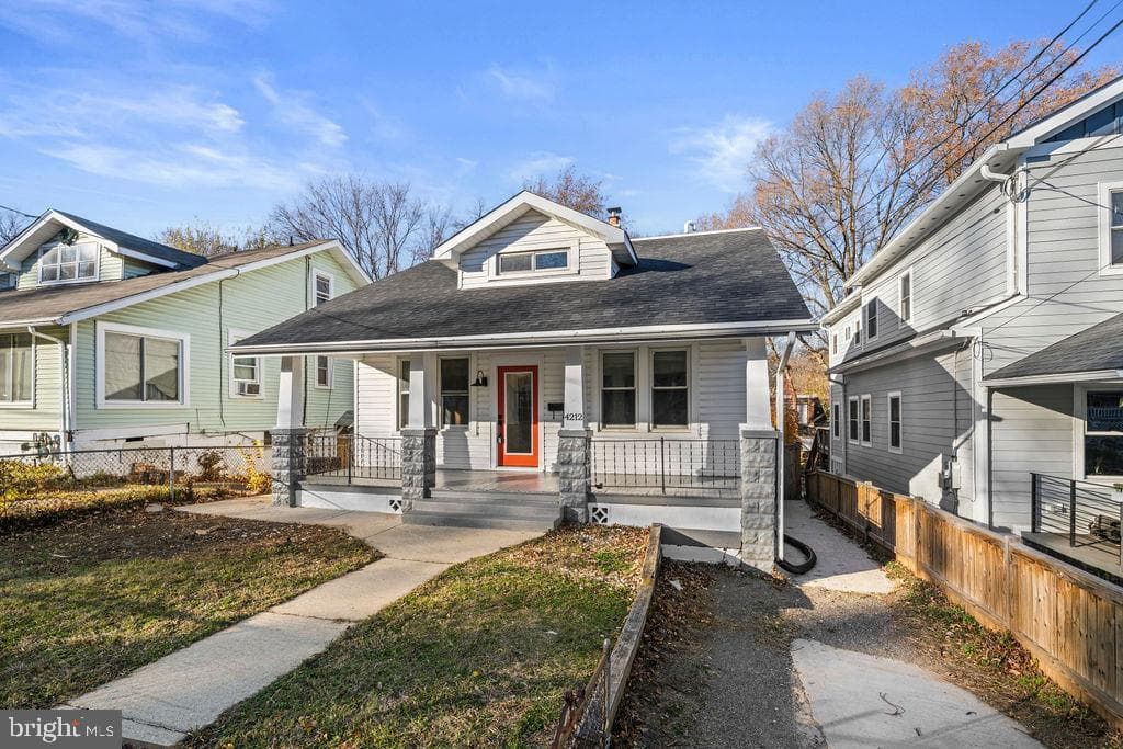 4212 Kennedy Street photo 32