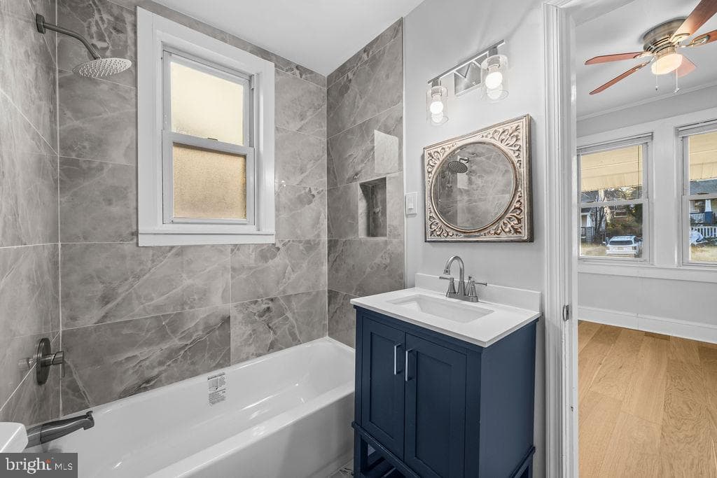 4212 Kennedy Street photo 8
