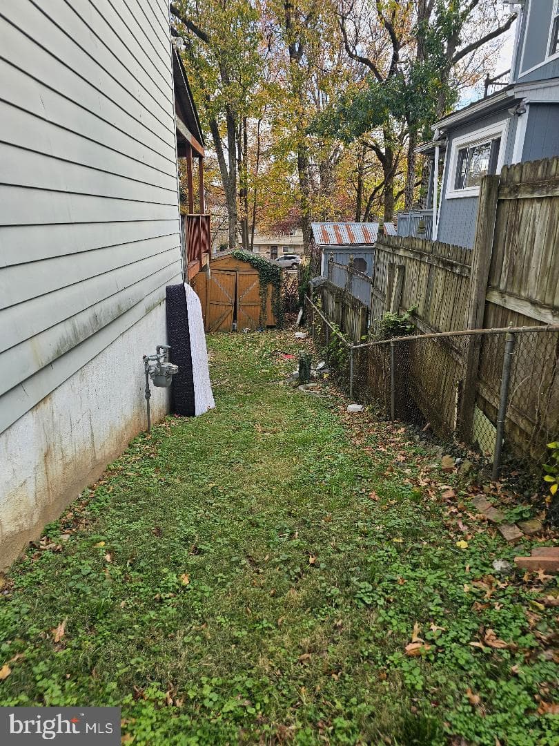 5919 Crown Street photo 17