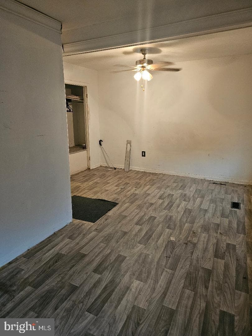 5919 Crown Street photo 7