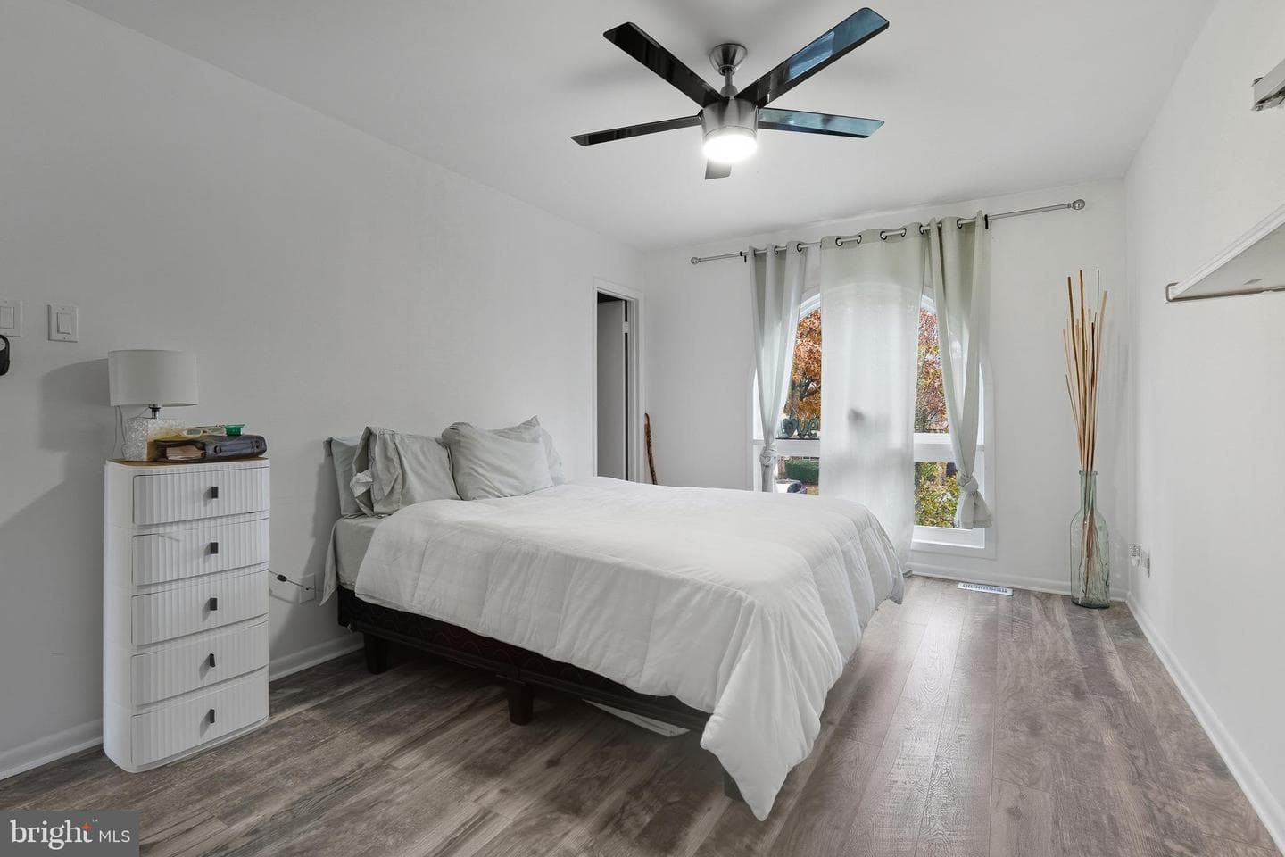 8264 Canning Terrace photo 12