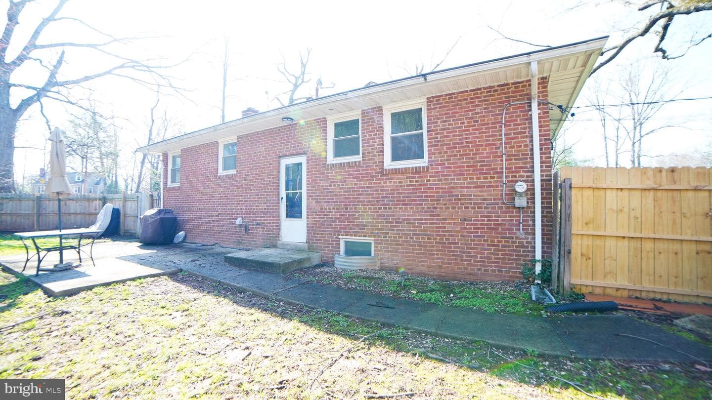 9300 Worrell Avenue photo 63