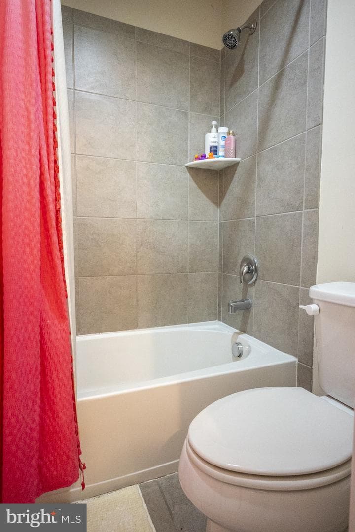 2703 Swann Wing Court photo 28
